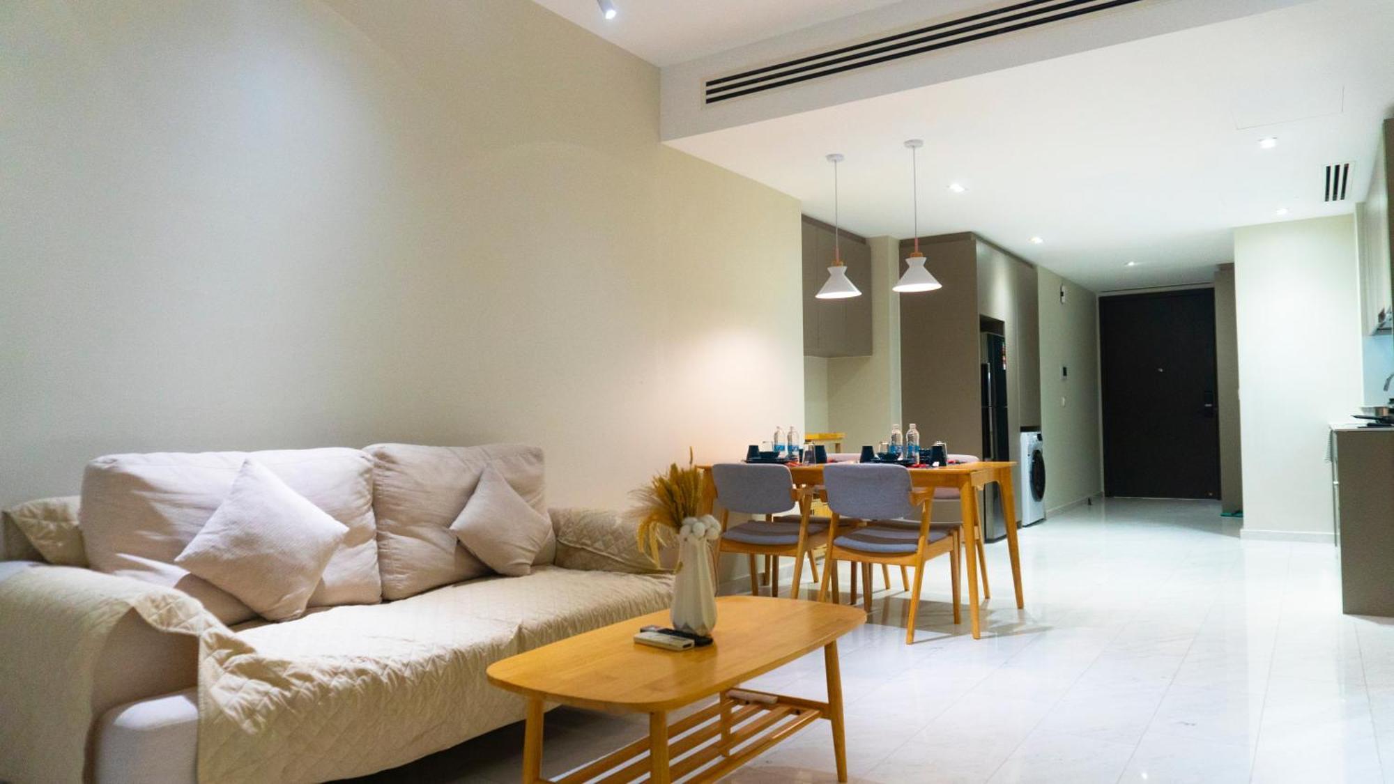 Moonway Suites At Eaton Klcc Kuala Lumpur Exterior photo